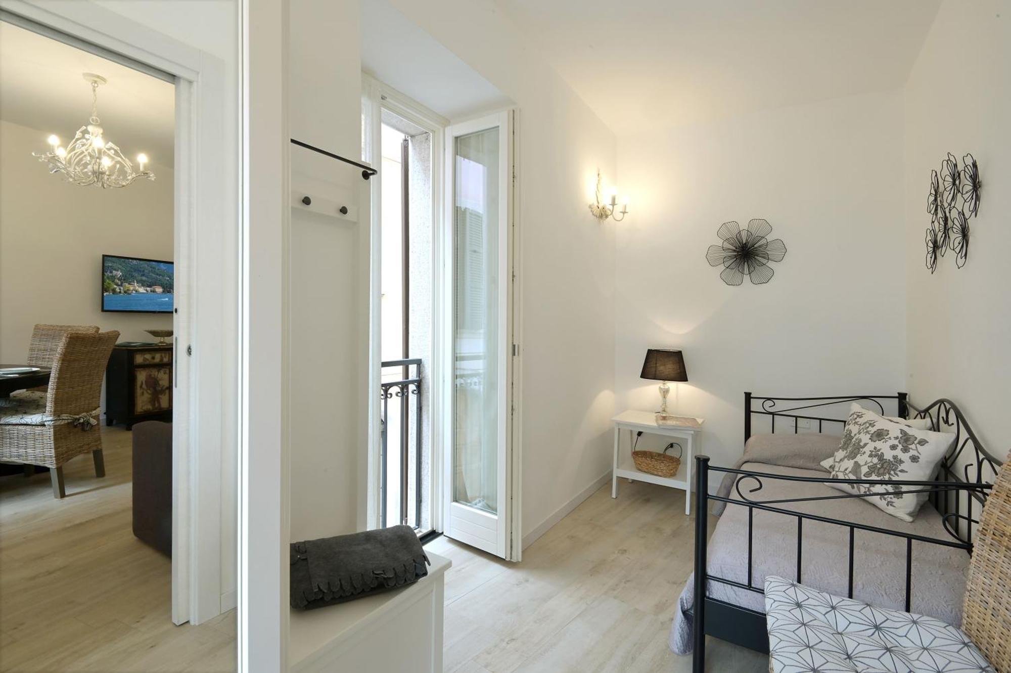 Cavour Apartments Salò Exterior foto